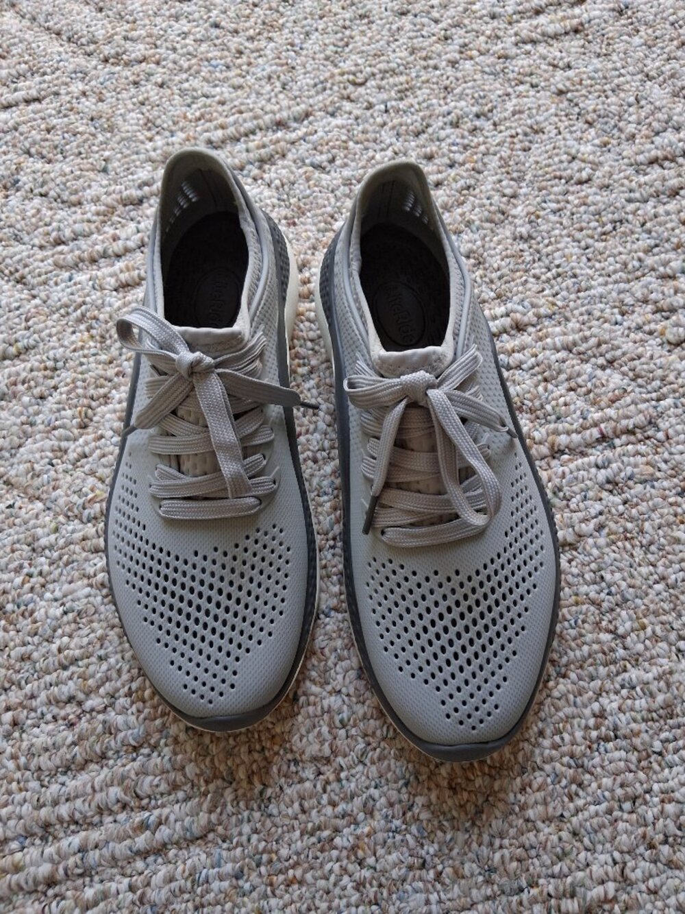 Crocs LiteRide 360 Pacer Light Gray w/Dark Gray Lace Up Sneakers ~ Womens Size 9